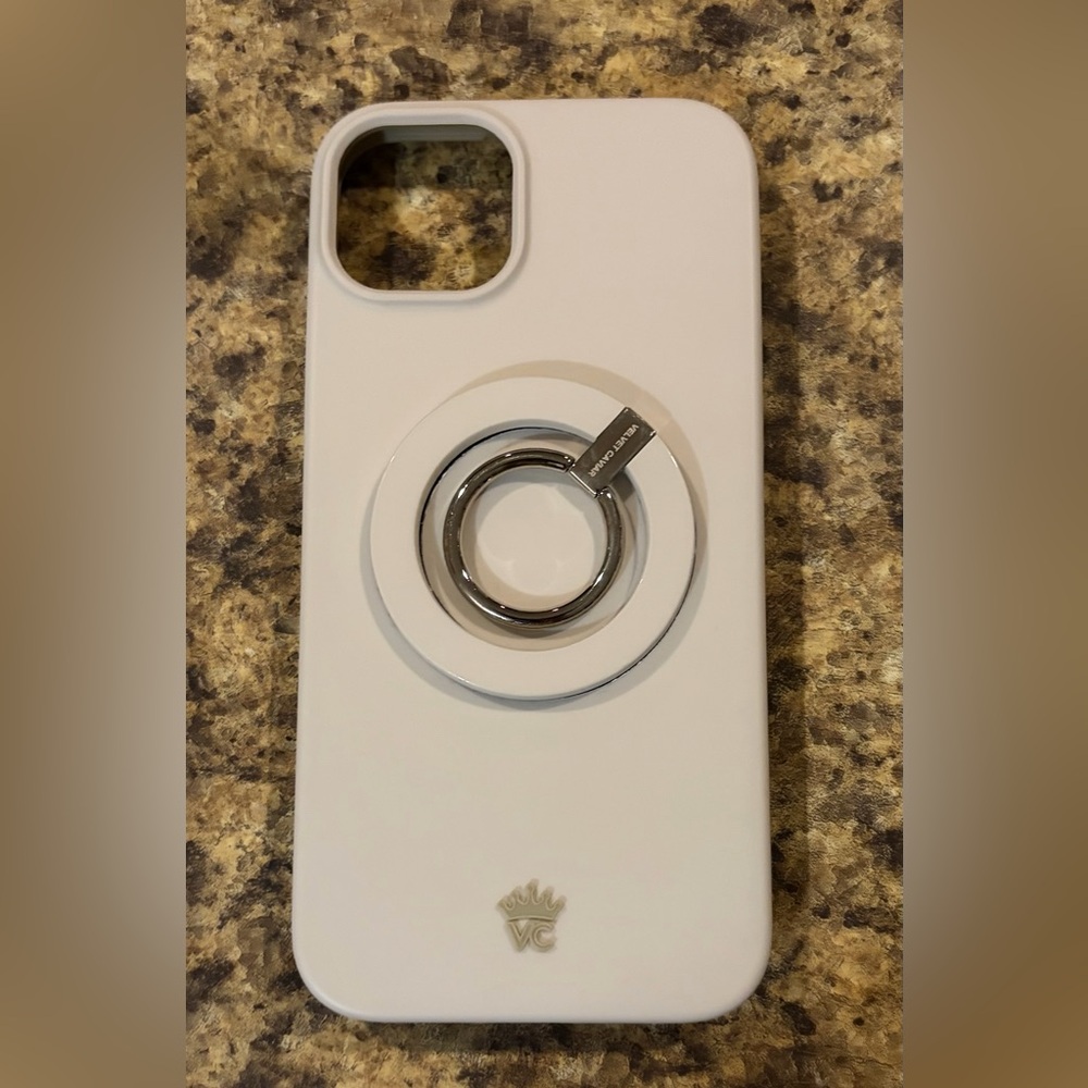 Velvet Caviar 15 plus case with ring